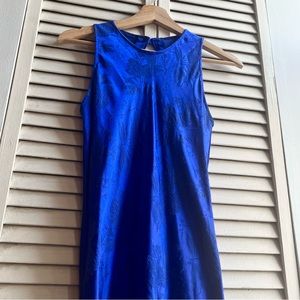 Vintage Blue 90s floral silk blend dress with keyhole detail on back